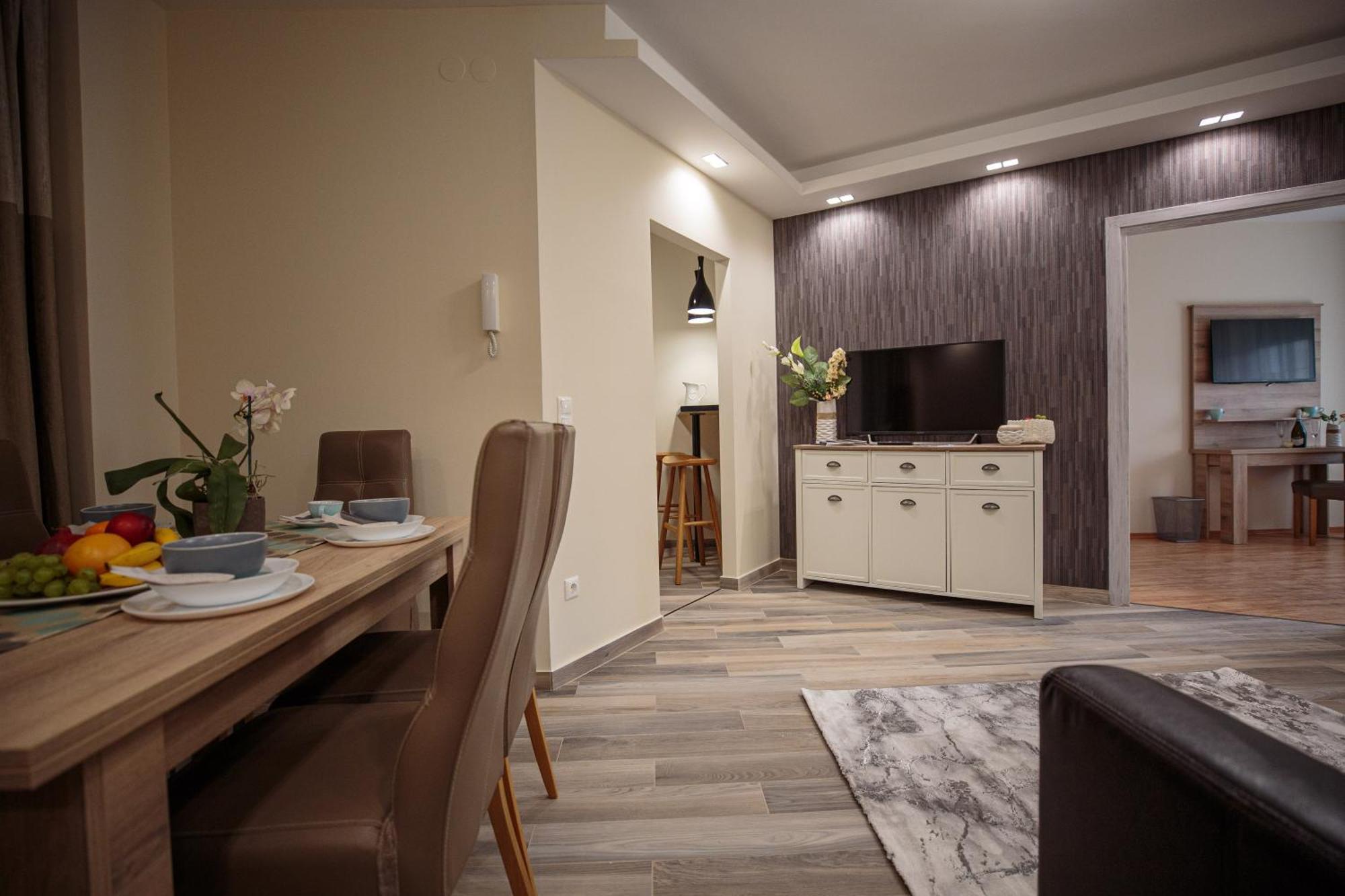 מישקולץ Mokka Apartments מראה חיצוני תמונה