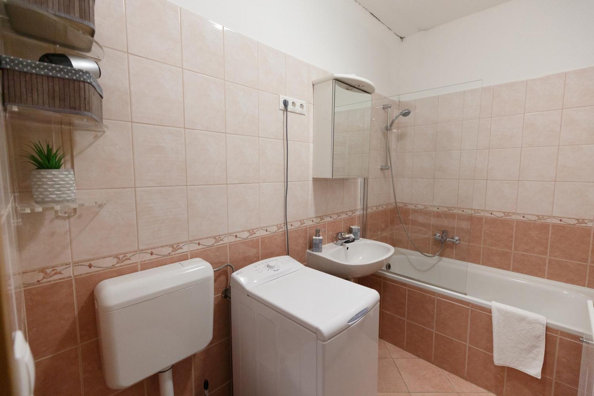 מישקולץ Mokka Apartments מראה חיצוני תמונה