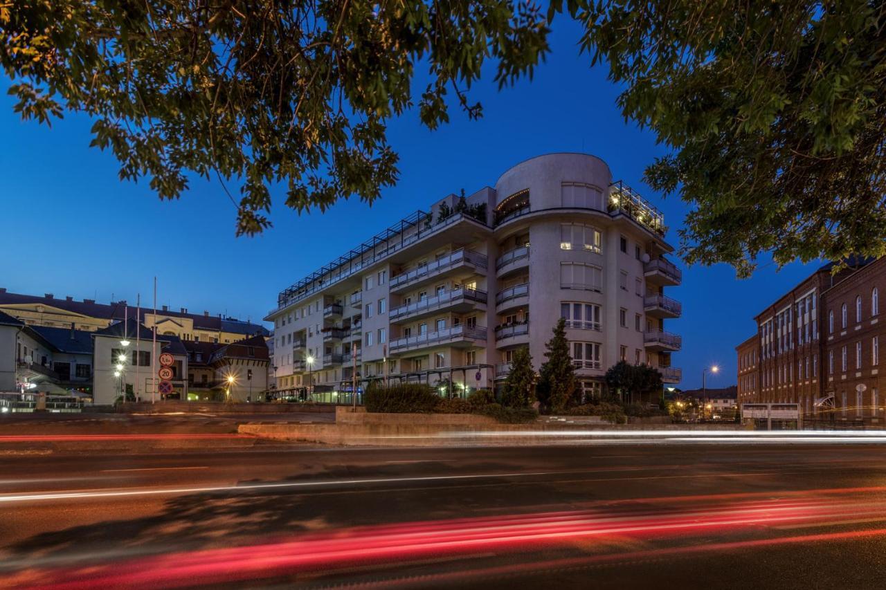 מישקולץ Mokka Apartments מראה חיצוני תמונה